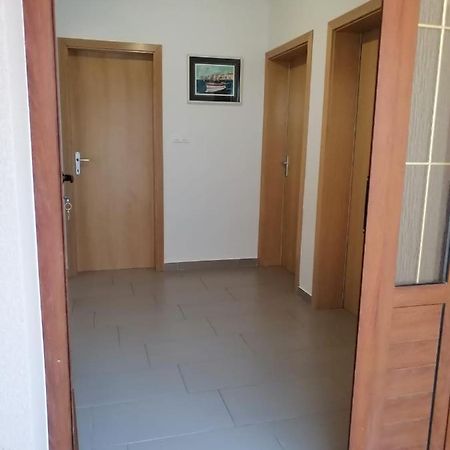 Ena Apartment Turanj Ngoại thất bức ảnh