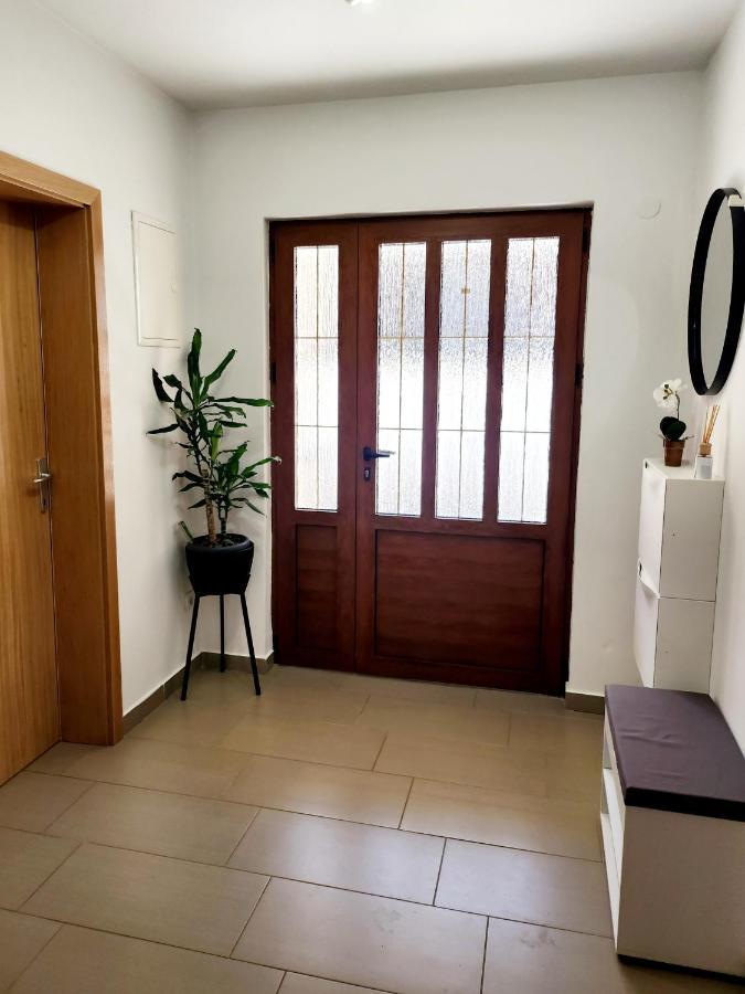 Ena Apartment Turanj Ngoại thất bức ảnh