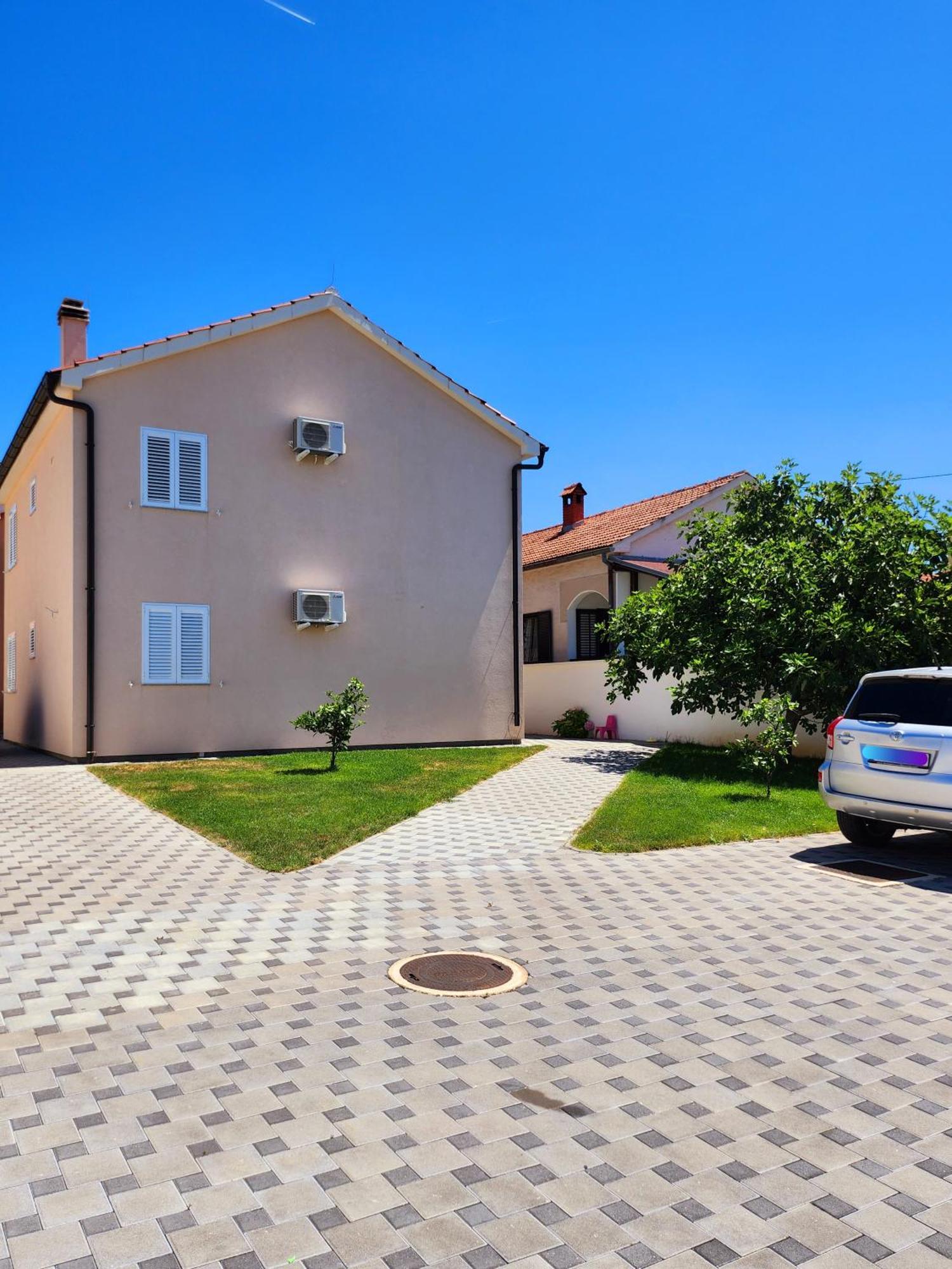 Ena Apartment Turanj Ngoại thất bức ảnh
